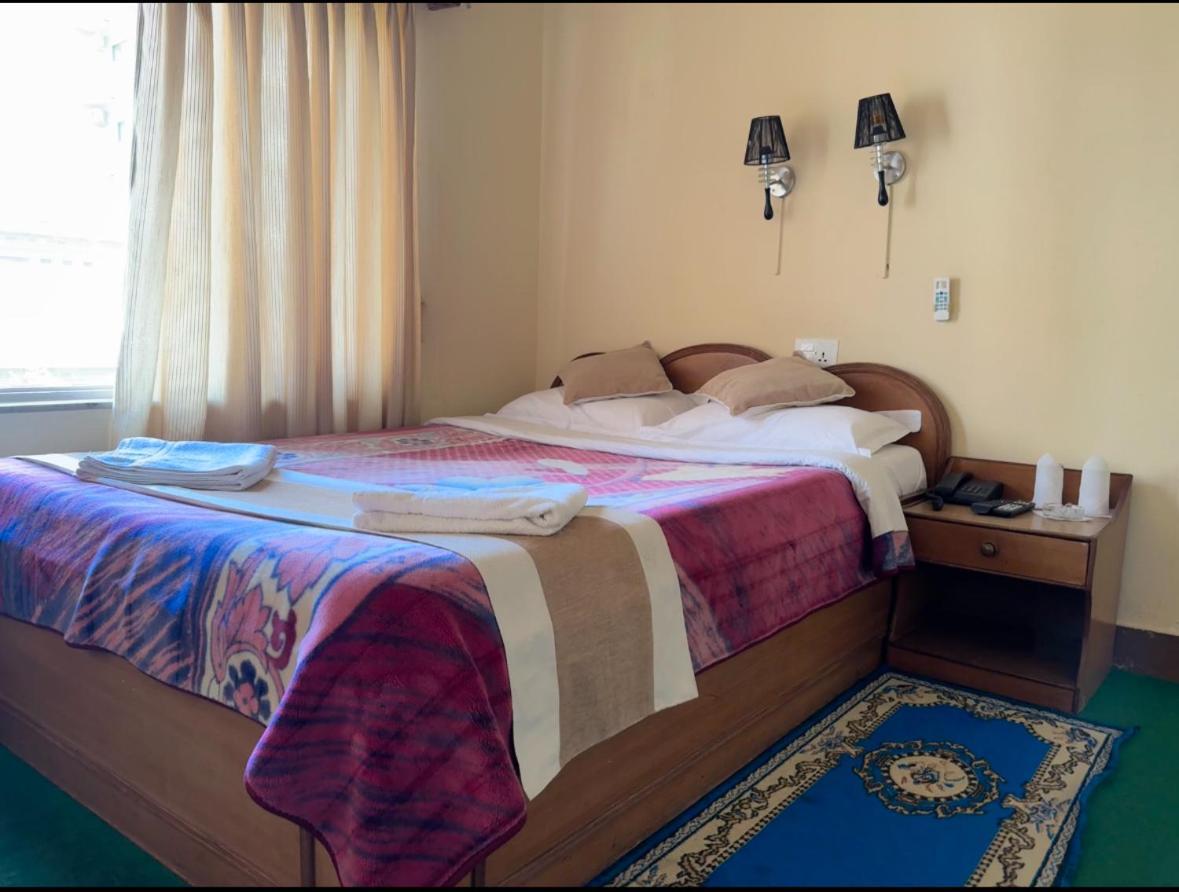 Green Tara Hotel Pokhara Eksteriør bilde